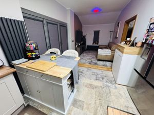 Photo 22- click for photo gallery